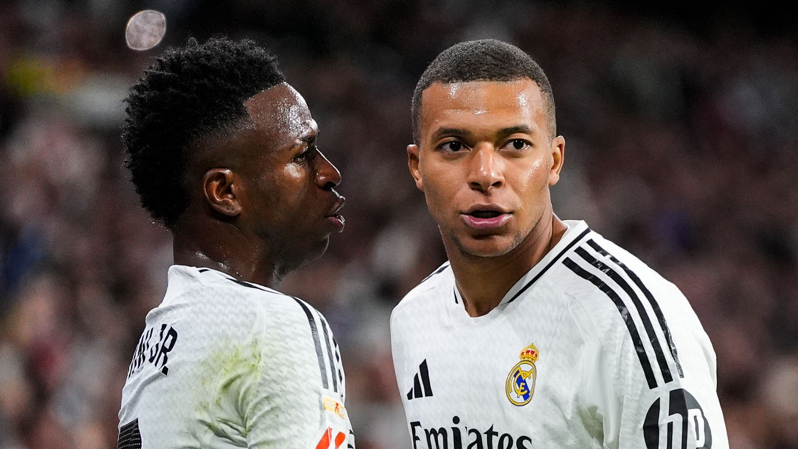 Kylian Mbappé évoque ses regrets. 2 Kylian Mbappé évoque ses regrets.