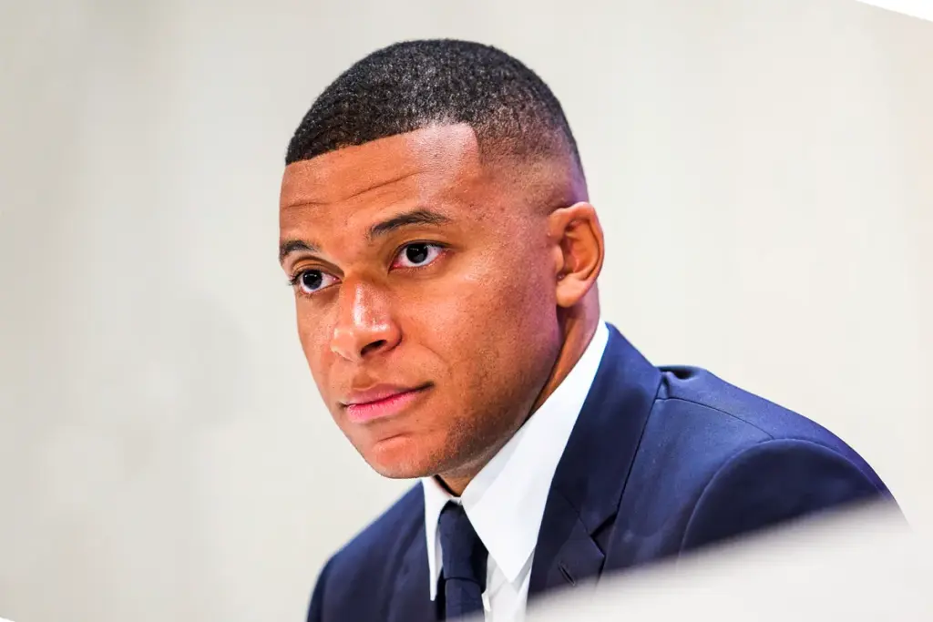 France : Kylian Mbappé reçoit une très mauvaise nouvelle !