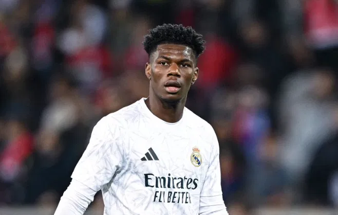 Aurélien Tchouaméni traverse une saison en demi-teinte, et son avenir au Real Madrid semble de plus en plus incertain. 