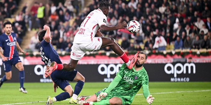 Wilfried Singo sort du silence après sa terrible semelle sur Donnarumma