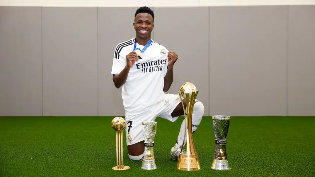 Vinicius Junior lâche ses vérités sur les votants du Ballon d’Or : « Ils ne vont pas… » 2 Vinicius Junior lâche ses vérités sur les votants du Ballon d’Or : « Ils ne vont pas… »