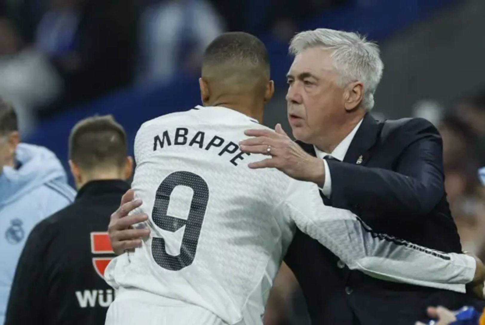 Carlo Ancelotti réagit au sublime but de Mbappé contre Séville 2 Carlo Ancelotti réagit au sublime but de Mbappé contre Séville