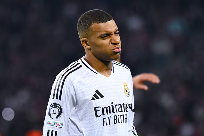 Real Madrid : Le surnom insolite de Kylian Mbappé qui fait le buzz dans le vestiaire
