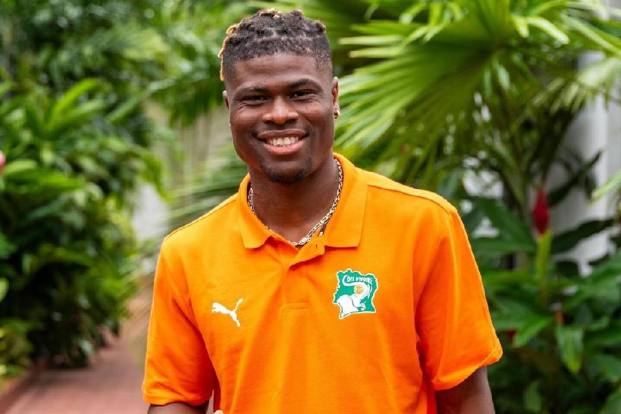 Emmanuel Agbadou rejoint officiellement ce club 1 Emmanuel Agbadou rejoint officiellement ce club