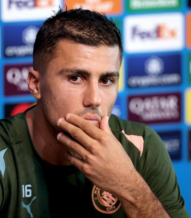 Rodri surprend : il écarte Messi et Vinicius pour nommer un Africain comme son adversaire le plus coriace