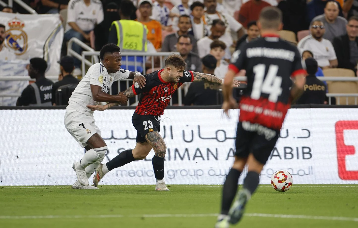 Real Madrid : Vinicius Jr craque totalement dans les vestiaires !