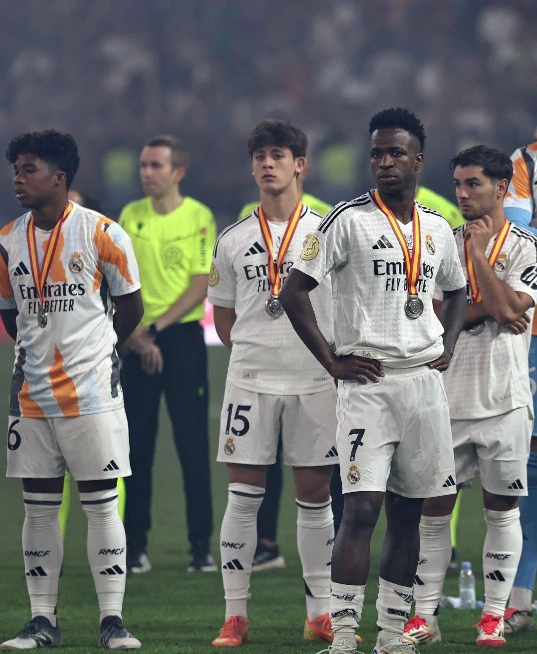 Ancelotti viré ? La grosse décision inattendue du Real Madrid tombe après le Clasico ! 2 Ancelotti viré ? La grosse décision inattendue du Real Madrid tombe après le Clasico !