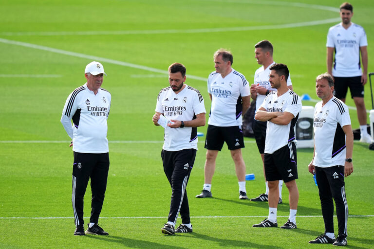 Real Madrid : Quel Diplôme d’entraîneur détient Carlo Ancelotti ?