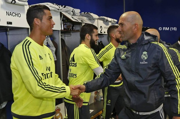 "Je choisis…", Iker Casillas tranche entre Zidane et Cristiano Ronaldo 3 "Je choisis…", Iker Casillas tranche entre Zidane et Cristiano Ronaldo