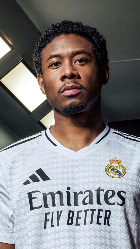 Ancelotti dévoile tout sur Mbappé et Vinicius Jr ! 2 Ancelotti dévoile tout sur Mbappé et Vinicius Jr !