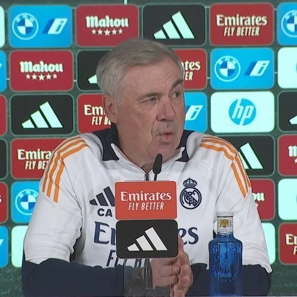 Ancelotti dévoile tout sur Mbappé et Vinicius Jr ! 3 Ancelotti dévoile tout sur Mbappé et Vinicius Jr !