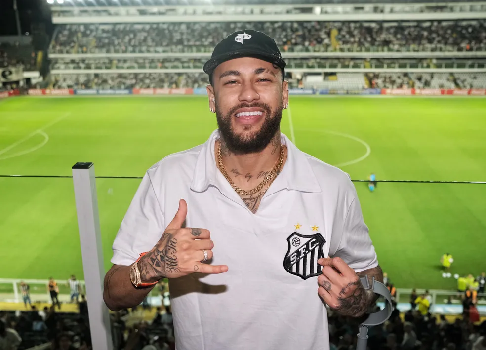 OFFICIEL : Neymar déjà Al Hilal et trouve un nouveau club !