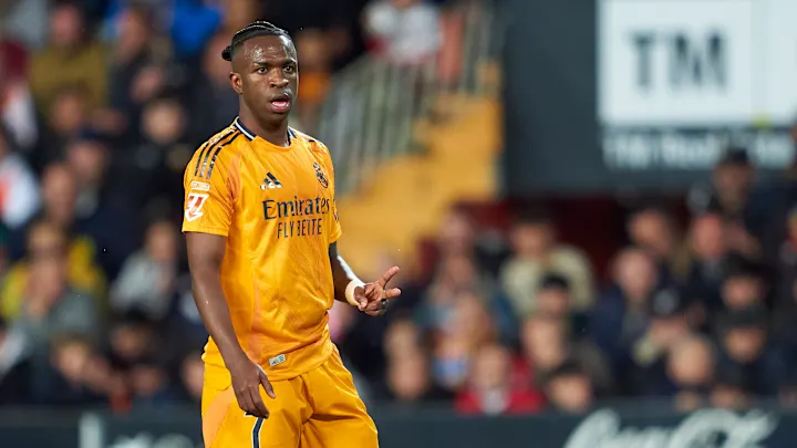 Choc au Real Madrid : Vinicius Jr sur le départ, transfert annoncé ?