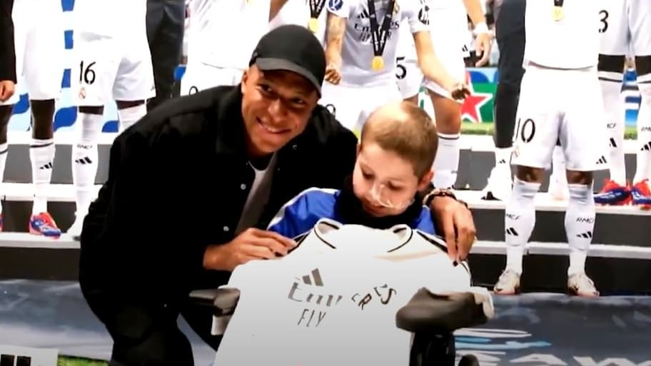 Terrible nouvelle, Mbappé en  deuil