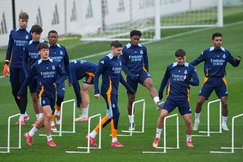 Mauvaise Nouvelle pour le Real Madrid : Une Absence qui Pourrait Durer !