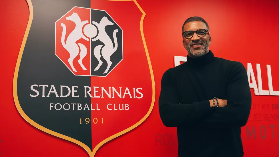 « C’est du jamais vu » : Rothen perplexe sur l’accord entre Rennes et Habib Beye ! 2 « C’est du jamais vu » : Rothen perplexe sur l’accord entre Rennes et Habib Beye !