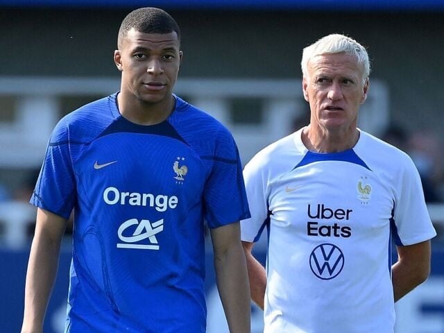 Kylian Mbappé veut offrir une belle surprise à Didier Deschamps ! 2 Mbappé Deschamps