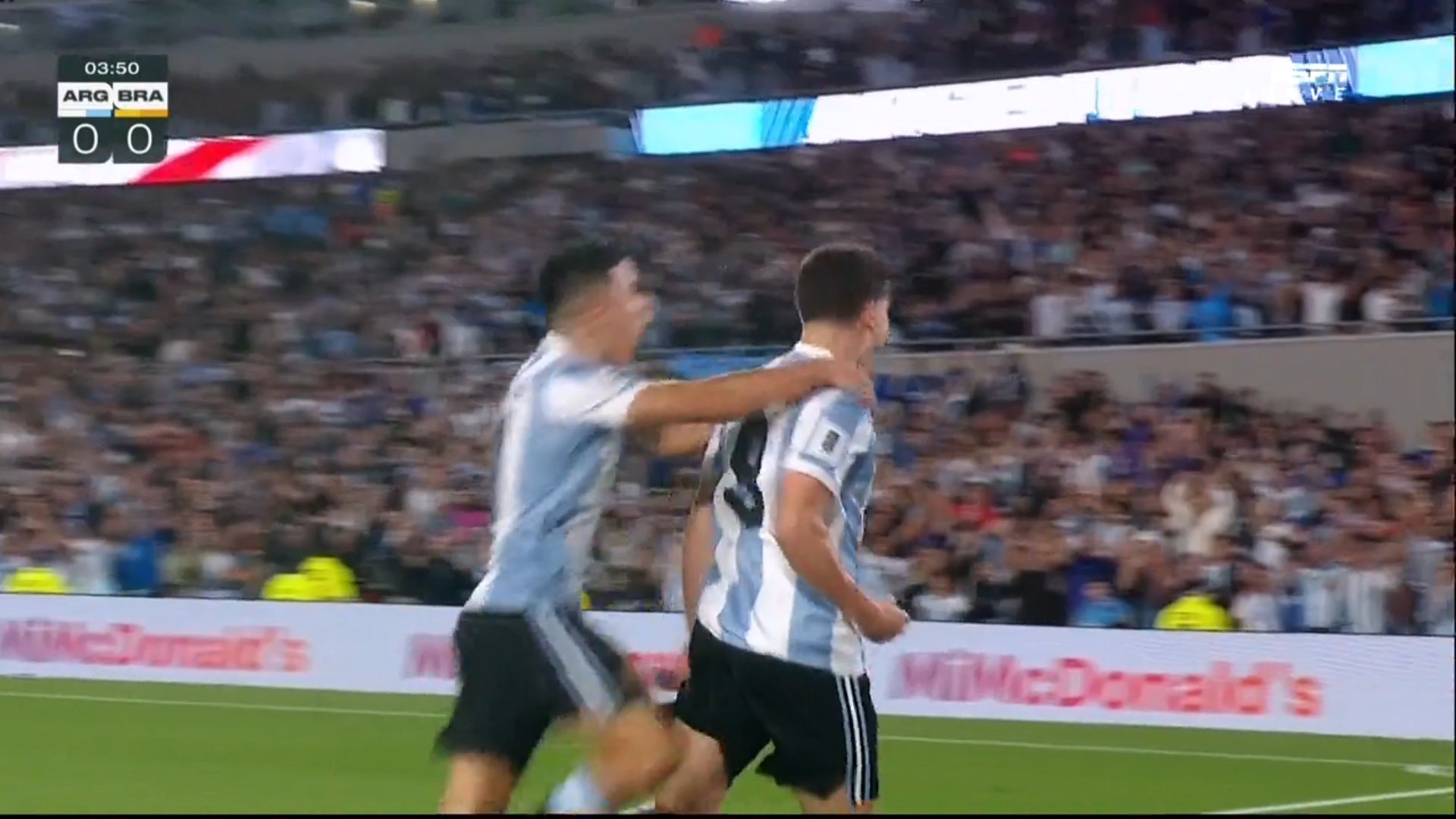 VIDÉO : Julian Alvarez punit immédiatement le Brésil