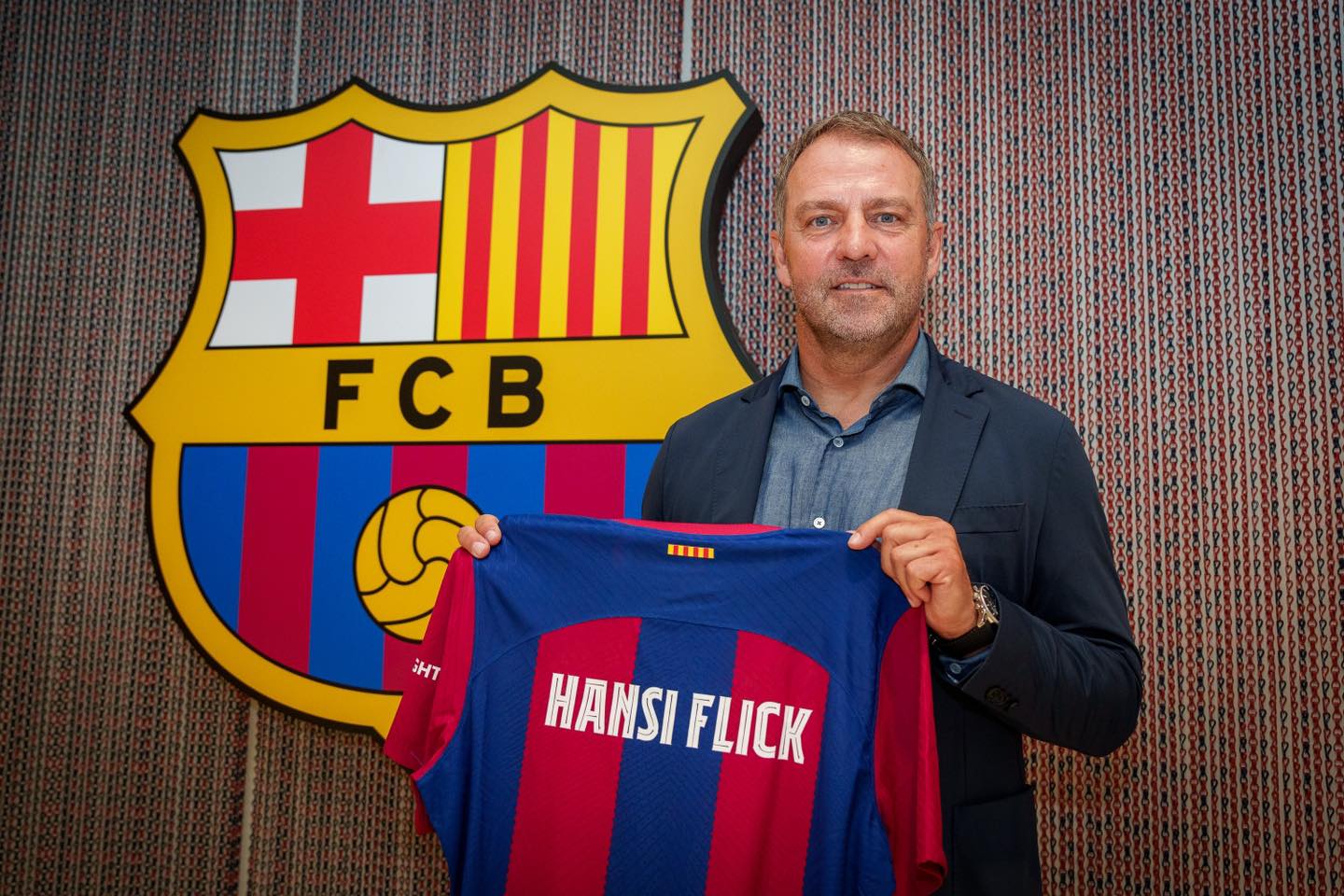Transfert : Ni Leao Ni Salah, Hansi Flick nomme ses 2 favoris au Barça