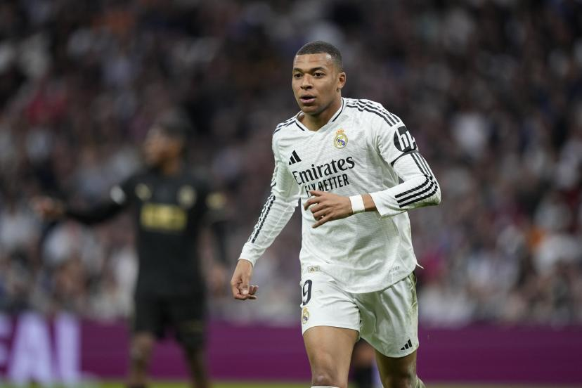 Kylian Mbappé violemment critiqué comme jamais ! 2 Kylian Mbappé violemment critiqué comme jamais !