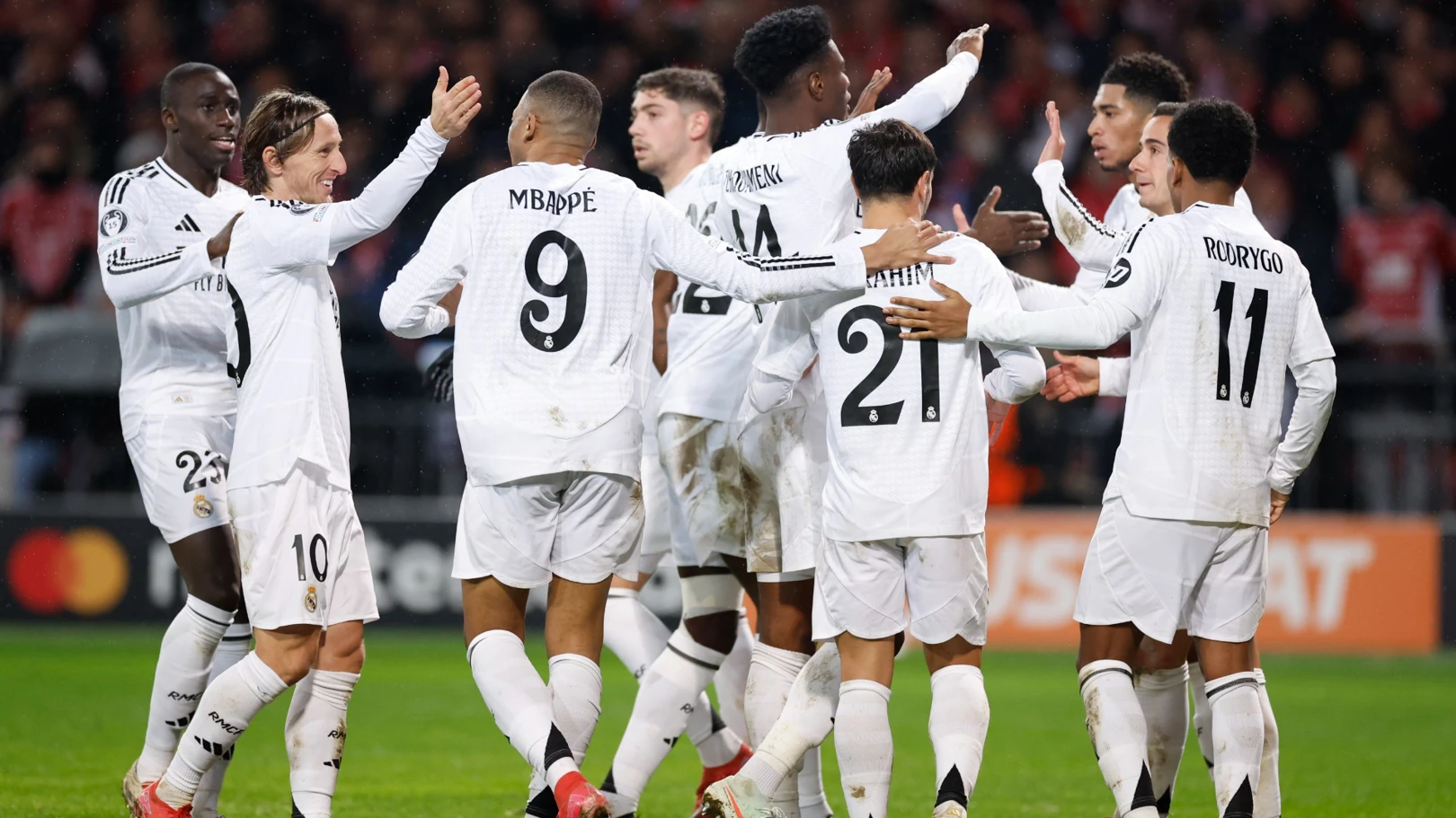 Real Madrid : ces 4 joueurs pourraient quitter le club dans les prochaines semaines