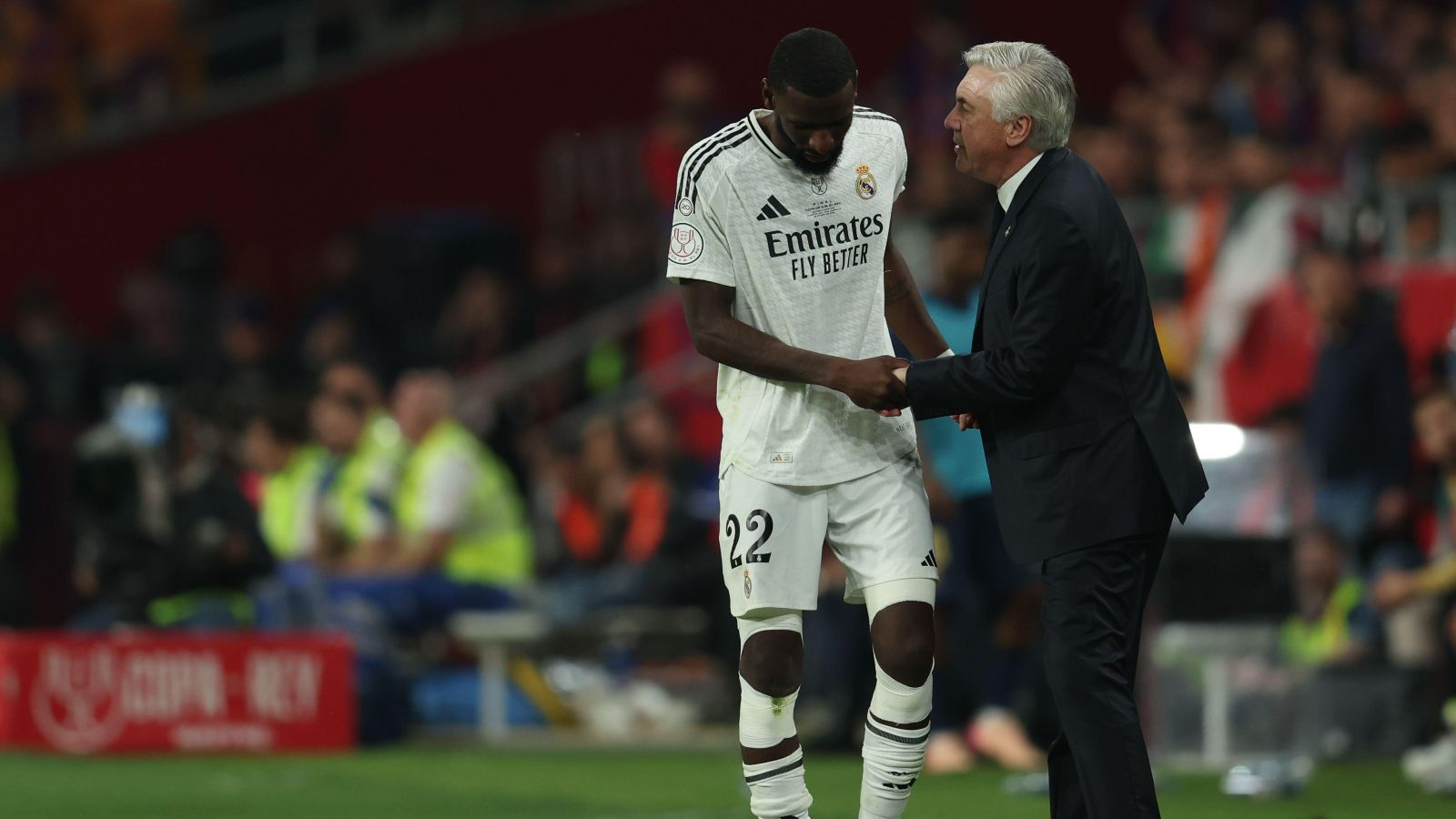 Real Madrid : La très mauvaise nouvelle pour Antonio Rüdiger après son expulsion 2 Real Madrid : La très mauvaise nouvelle pour Antonio Rüdiger après son expulsion