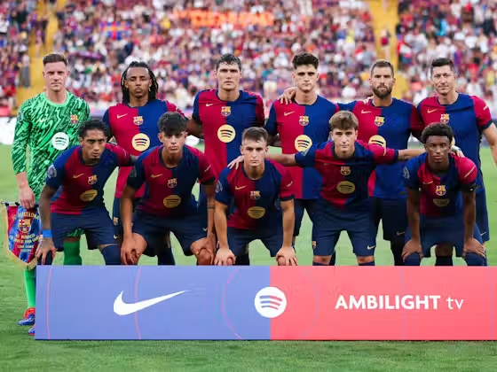 Hansi Flick impose sa loi : quatre joueurs recadrés au Barça