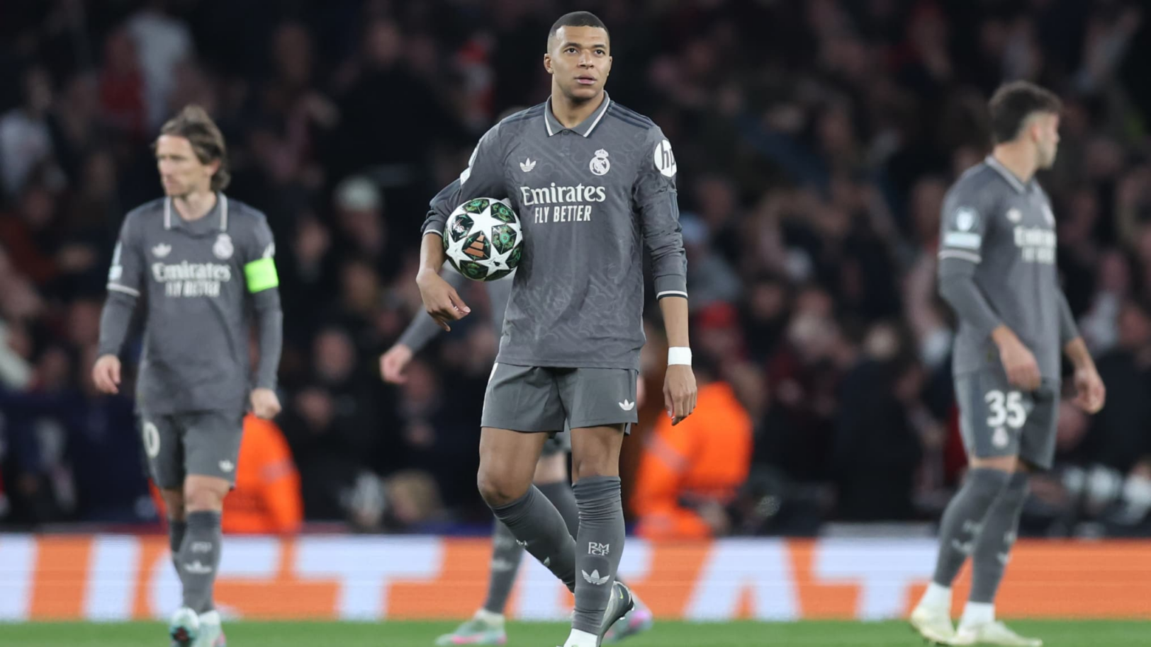 Real Madrid : les 6 coupables identifiés après le désastre face à Arsenal