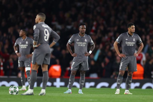 Les anciennes gloires du Real Madrid critiquent violemment Mbappé, Vinicius Jr. et Ancelotti 2 Les anciennes gloires du Real Madrid critiquent violemment Mbappé, Vinicius Jr. et Ancelotti