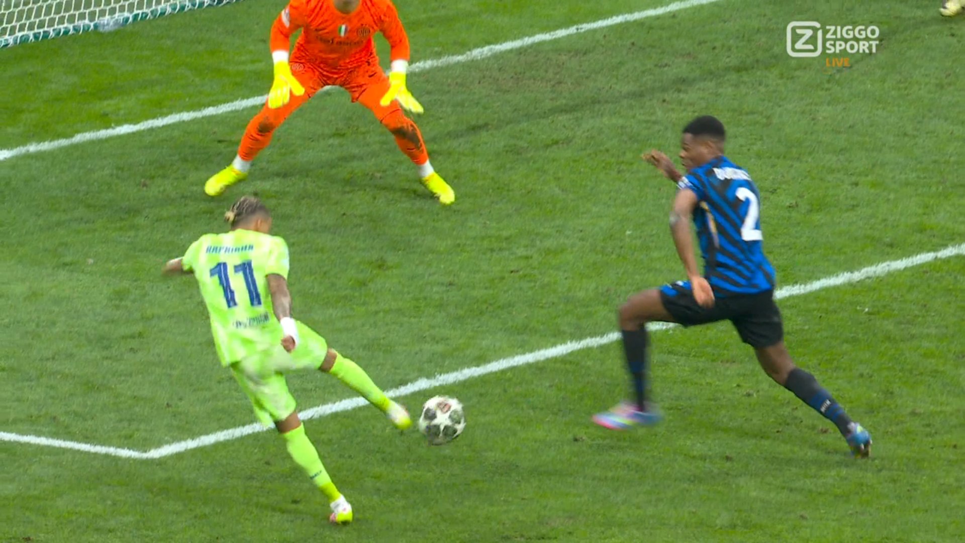 VIDEO : Incroyable retournement, Raphinha place le Barça devant