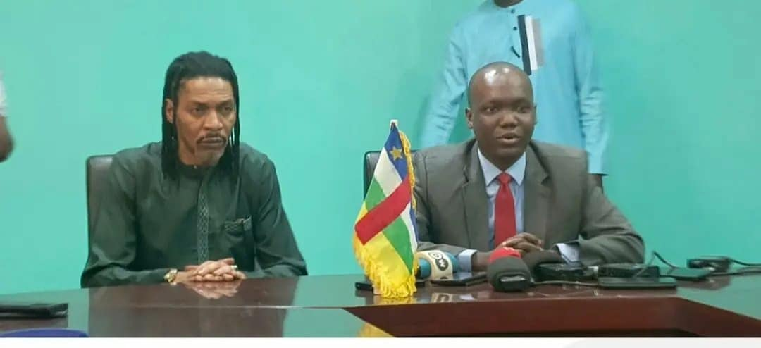 Rigobert Song vit un nouveau cauchemar : rien ne va plus !