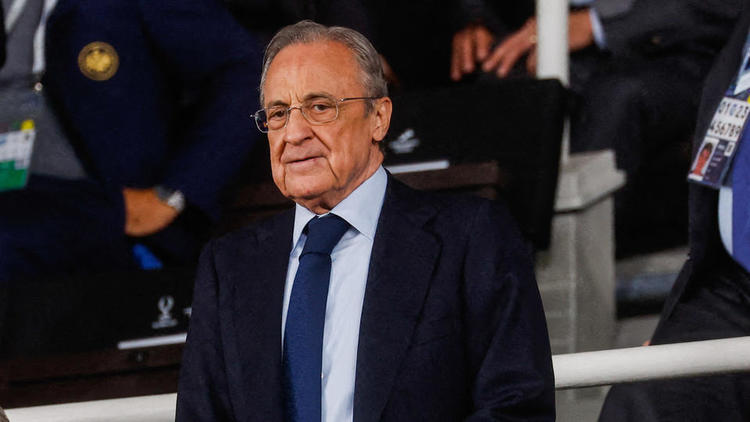 Florentino Perez s’est retrouvé coincé dans une situation inattendue… 2 Florentino Perez s’est retrouvé coincé dans une situation inattendue…