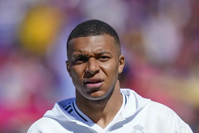 Luis Enrique pique Mbappé ? « L’an dernier, mon équipe était… » 1 Luis Enrique pique Mbappé ? « L’an dernier, mon équipe était… »