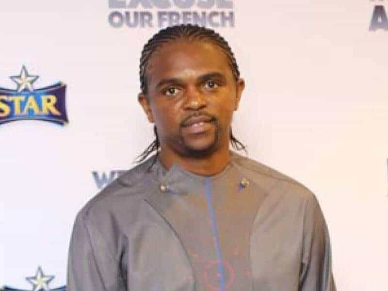  Nwankwo Kanu gravement touché