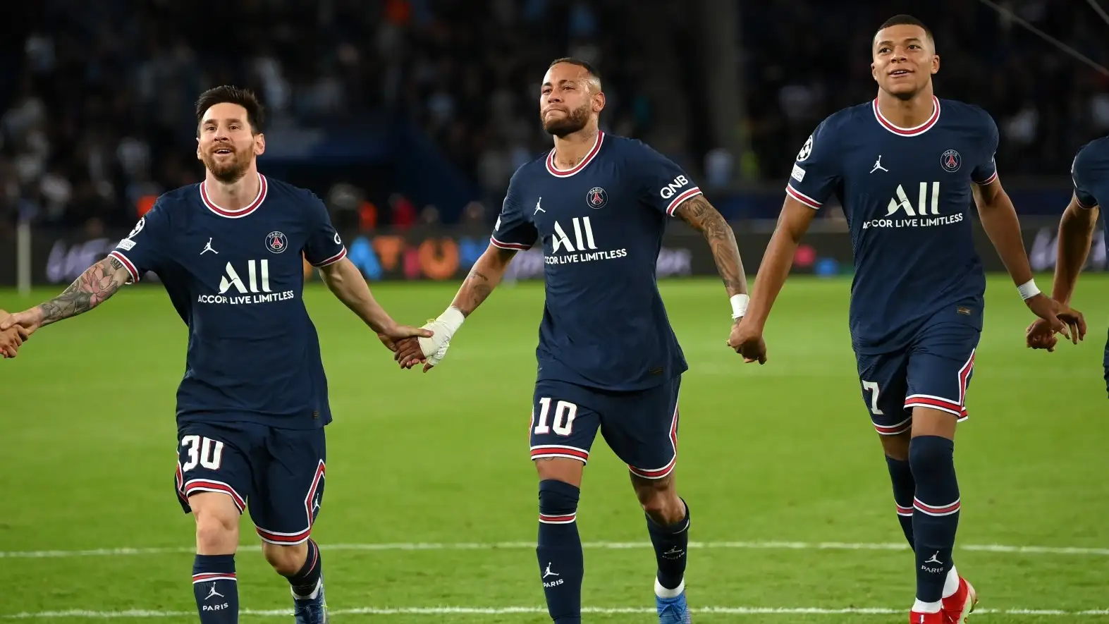 Javier Pastore balance : « Le PSG s’est débarrassé de Messi, Neymar et Mbappé pour être plus… »