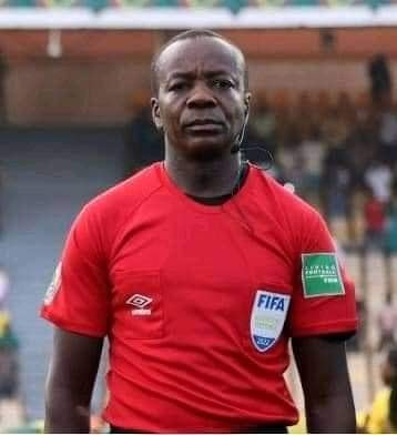 Drame en RDC : un arbitre lynché puis brûlé vif après un match 2 Drame en RDC : un arbitre lynché puis brûlé vif après un match