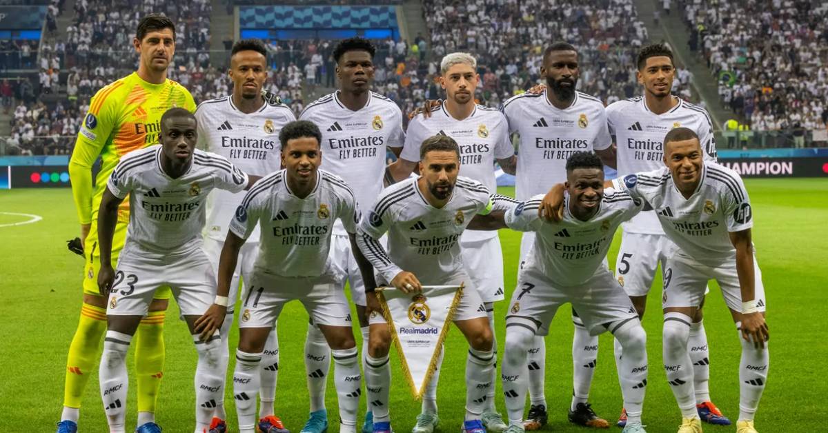 Real Madrid : coup dur, un défenseur rechute et sera absent un mois !