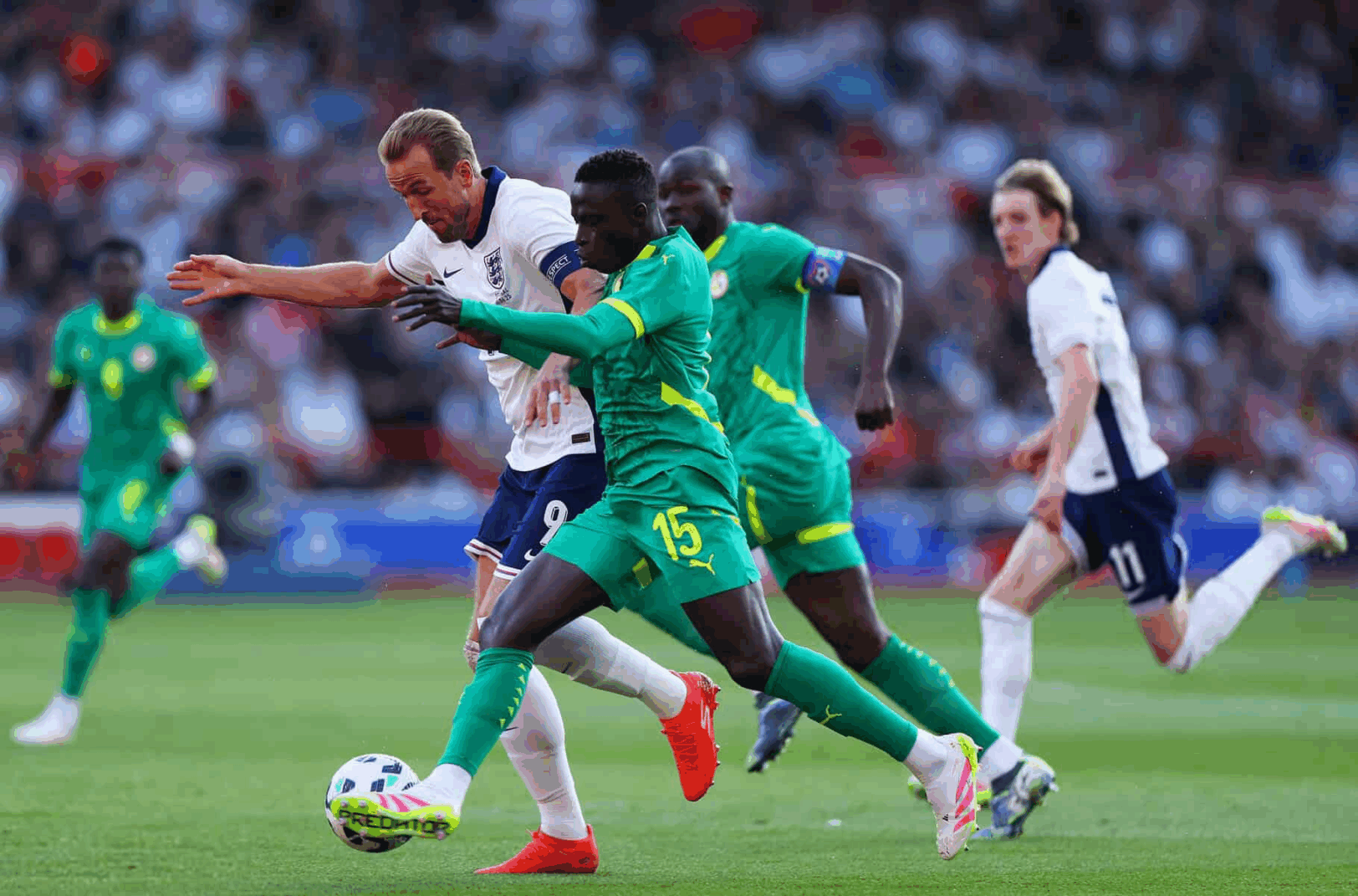 La victoire du Sénégal déjà contestée ? Harry Kane crée la polémique en plein rêve africain