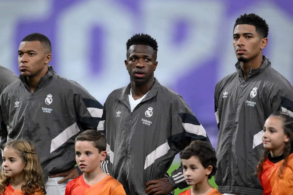 Xabi Alonso a choisi son « joueur titulaire régulier », mauvaise nouvelle pour Mbappé, Vinicius et Bellingham