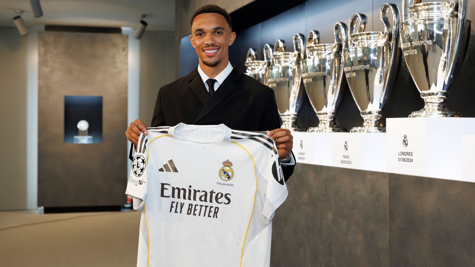 Trent Alexander-Arnold dévoile ses idoles du Real Madrid ! 2 Trent Alexander-Arnold dévoile ses idoles du Real Madrid !