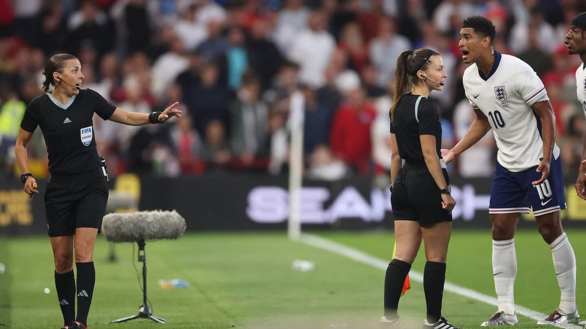 48h plus tard, l’explication officielle sur le but refusé à l’Angleterre tombe 2 48h plus tard, l’explication officielle sur le but refusé à l’Angleterre tombe