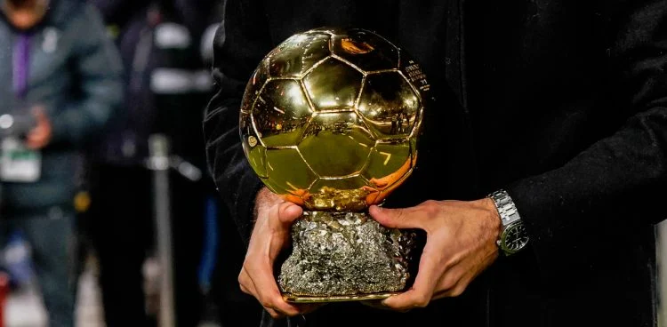 Ballon d’Or 2025 : la course se précise, et ce joueur vient d’être confirmé ! 2 Ballon d’Or 2025 : la course se précise, et ce joueur vient d’être confirmé !
