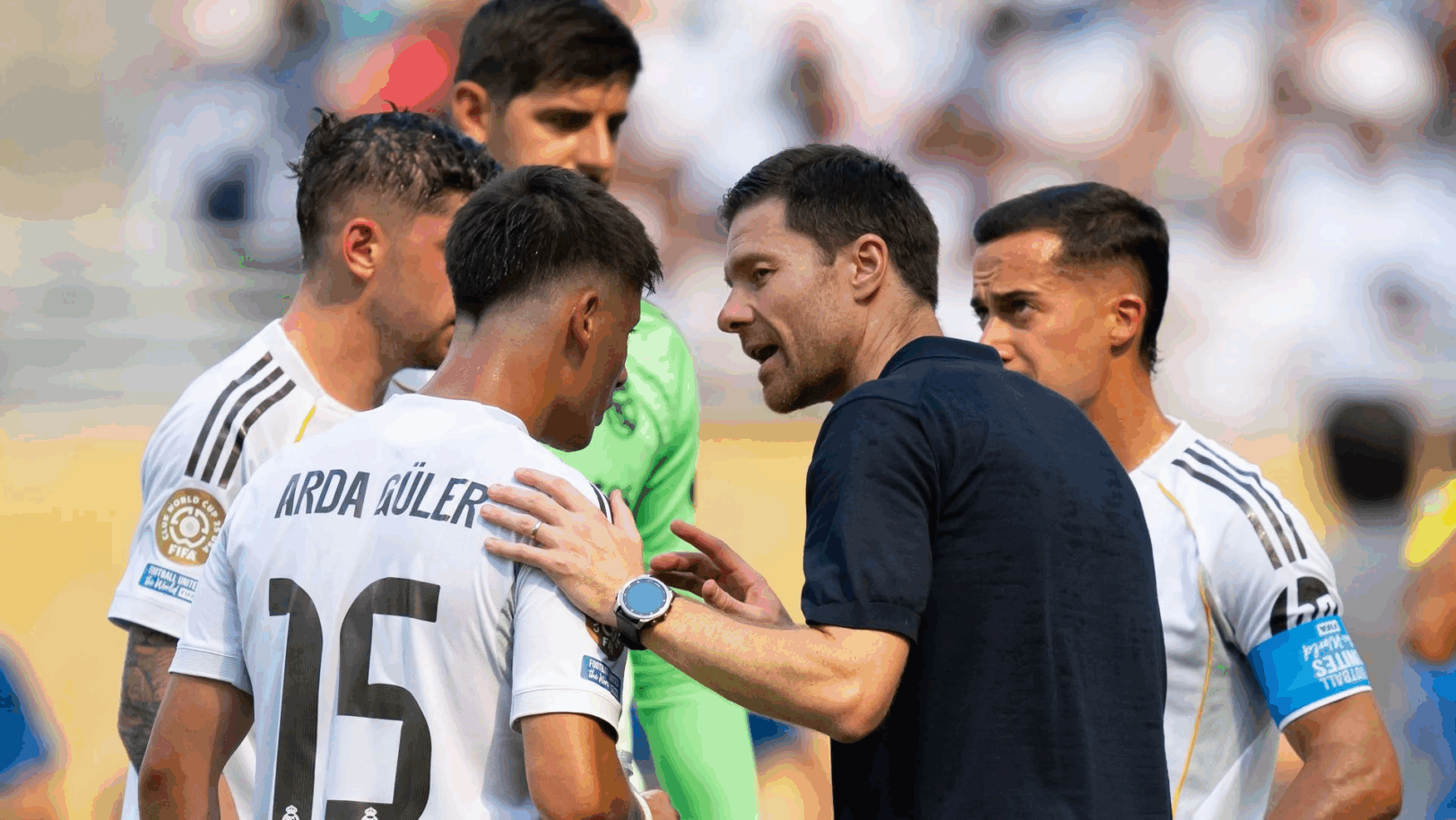 “Il me rappelle Steven Gerrard” : Xabi Alonso encense un joueur du Real, mais pas Bellingham ! 2 “Il me rappelle Steven Gerrard” : Xabi Alonso encense un joueur du Real, mais pas Bellingham !