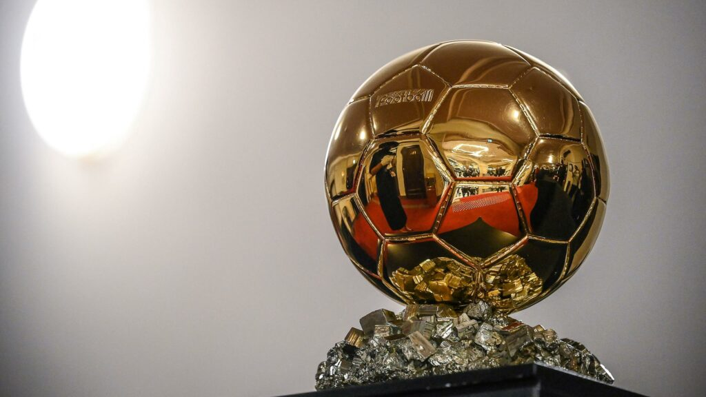 Ballon d’Or : coup dur pour un favori, le classement pourrait basculer