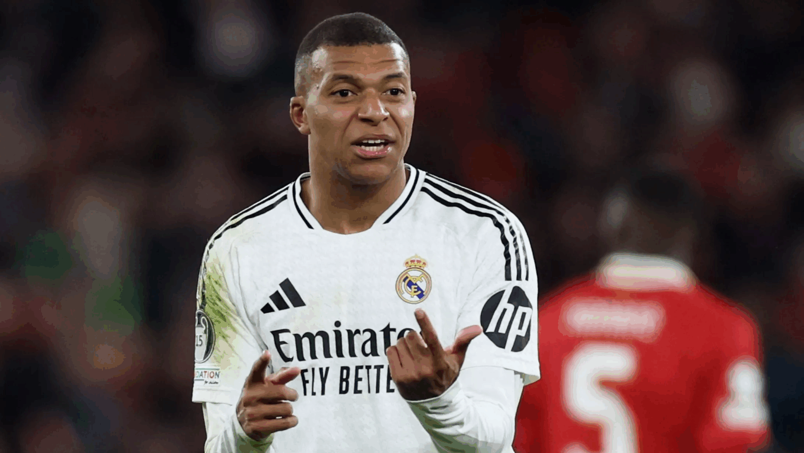 Al-Khelaïfi s’exprime cash sur Mbappé après le sacre en Ligue des champions 1 Al-Khelaïfi s’exprime cash sur Mbappé après le sacre en Ligue des champions
