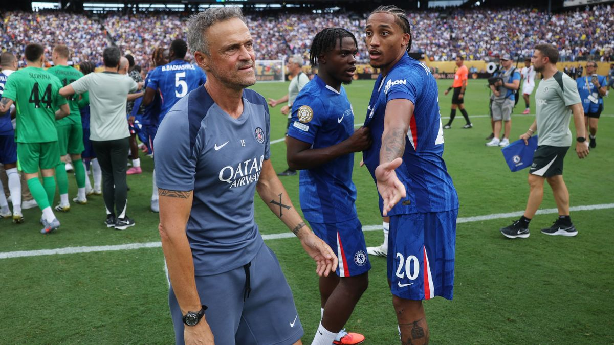 PSG : Luis Enrique allume tout le monde après la claque face à Chelsea 2 PSG : Luis Enrique allume tout le monde après la claque face à Chelsea