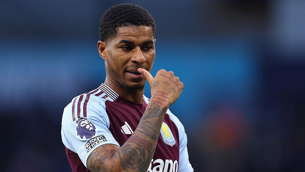 Barça : Hansi Flick frappe fort, deux décisions majeures pour Rashford !