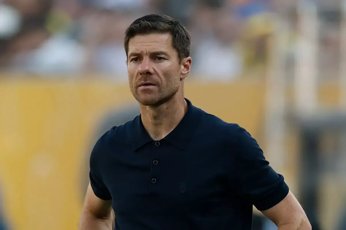 « S’il reste, je demanderai un transfert », ce joueur tacle Xabi Alonso 