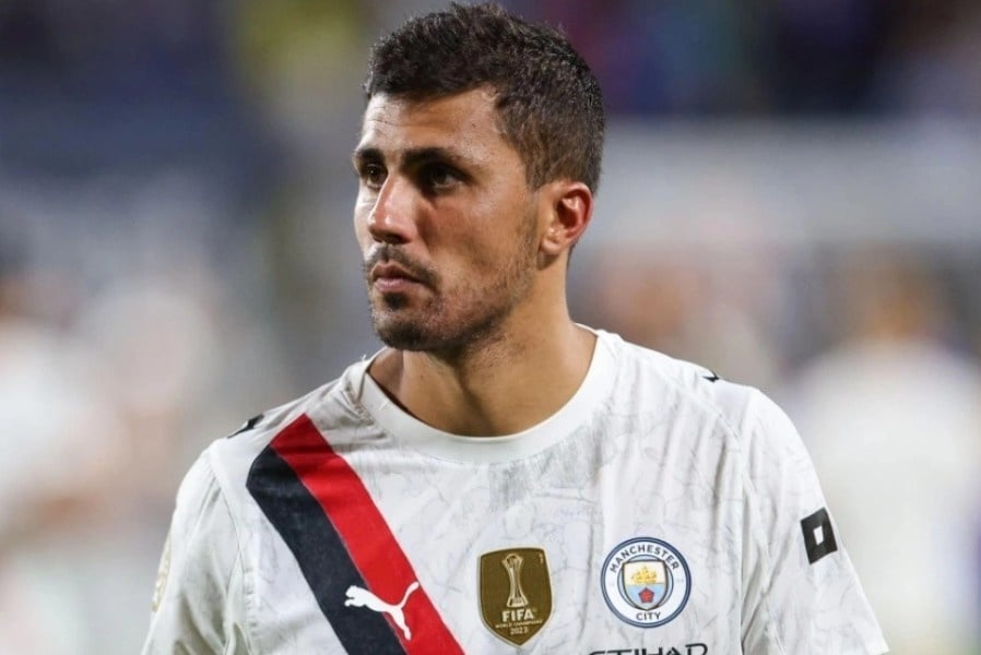 Ça bouge au Real : Rodri tout proche de la Maison Blanche !