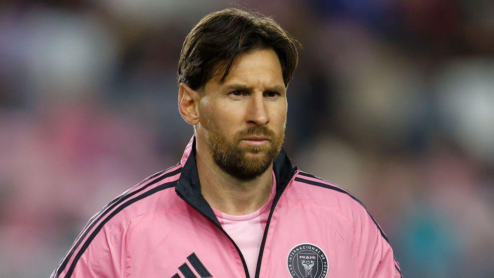 Messi 2e, Mbappé 4e... Les footballeurs les plus suivis sur Instagram en 2025